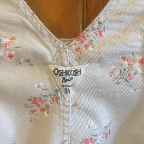 Like New! OshKosh Classic Overalls in Floral Pattern, Size 3T - Picture 6 of 11